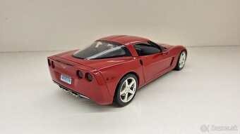 1:18 CHEVROLET CORVETTE C6 - 5
