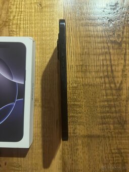 Apple Iphone 16 Pro Max 256 Gb Čierny Titán - 5