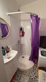 Ponúkam Vám na predaj 3 izbový byt v tehlovej bytovke . - 5