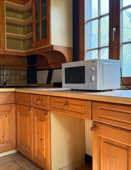 Kuchyňská linka z masivu do L-ka, se spotřebiči,5672 - 5