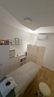 masážneho kabinetu v zabehnutom salóne - 5