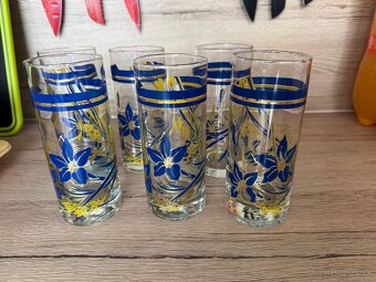 Retro šalky a poháre - 5