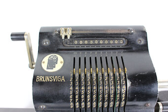 starožitná počítačka Brunsviga - 5