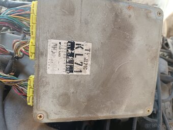 Mazda Xedos 9. 2,5 V6 125kw motor - 5