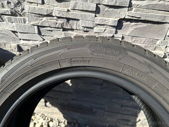 215/55 R17 98V XL zimné GOODYEAR - 5