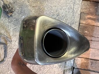 Suzuki gsxr k5 k6 1000 výfuk originál - 5