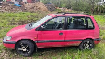 Mitsubishi Space Runner 4x4 - 5
