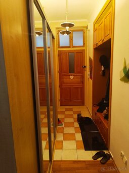 Veľký 2 izbový byt Hlavná, 98m2 - 5
