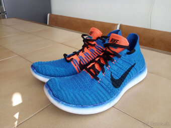Panske bezecke tenisky NIKE FREE RN Flyknit. - 5