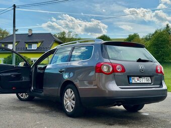 Predám VW Passat Combi B6 2.0TDI - 5