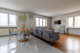 DOM TLMAČE - Levice okolie - 5