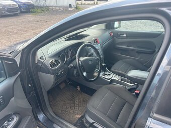 Ford Focus 2,0TDCI 81KW IXDA prodám díly z vozu - 5