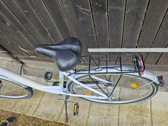 KRASNY DAMSKY BICYKEL - 5