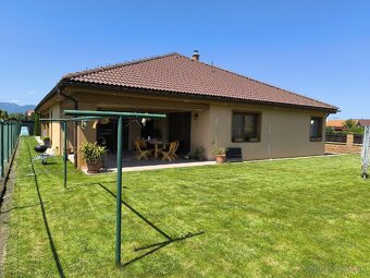 Veľký bungalov s veľkým pozemkom - 5