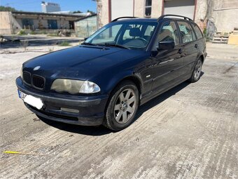 2 auta BMW 320d Octavia 2 TDI - 5