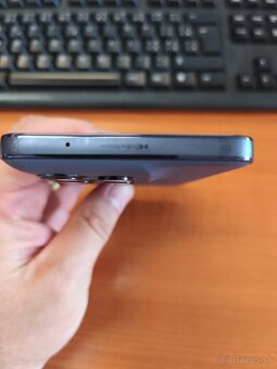 Predam Motorolu Edge 50 neo 8/256 gb, seda - 5