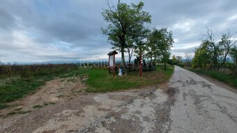 Pozemok vo Svodíne - 5