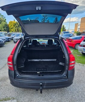 KIA c´eed 1.6 CRDi combi 84kW - nafta - 5