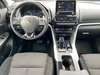Mitsubishi Eclipse Cross BASIS 2.4 PHEV - 5