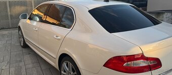 Škoda Superb - 5