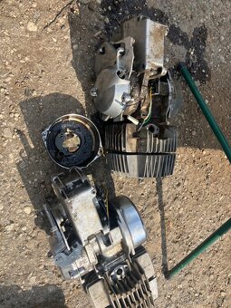 Predám dva motory na Korado Manet 2 kW - 5