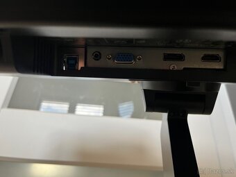 Lenovo monitor - 5