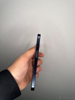 Zadný housing - iPhone 15 Pro - 5