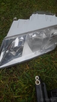 Predne svetla pre Škodu OCtavia 2 - 5