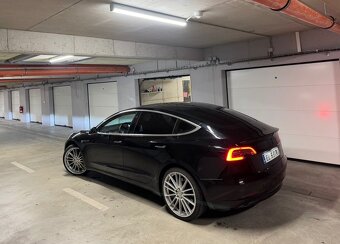 20” 5x114,3 nové disky+pneu - 5