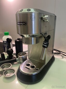 DeLonghi Dedica EC685.M - 5