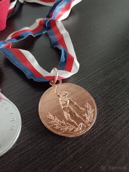 Predám staré športové medaile - 5