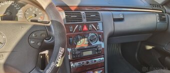 Mercedes E200 - 5