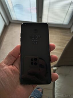 LG g6 - 5