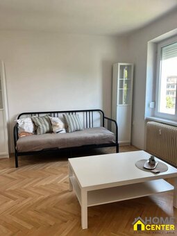 PREDAJ  2 izbový, tehlový, zariadený byt blízko centra - KOM - 5