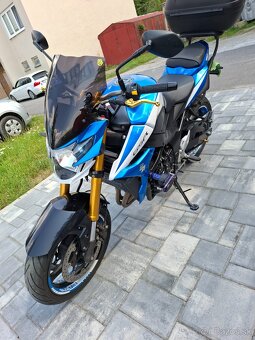 Predám Suzuki GSR 750 - 5