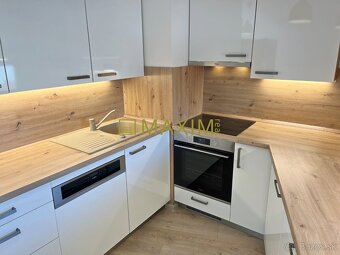 Malacky centrum- nový, slnečný 2i byt + garáž - 5