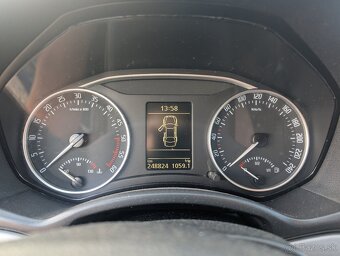 Škoda Octavia Combi II 2.0 TDI - 5