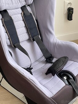 Autosedačka Chicco X-Pace Isofix - 5