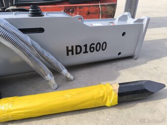 Hydraulické kladivo 1300kg - 5