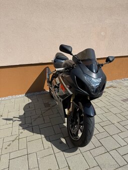 Suzuki GSX-R 600 - 5