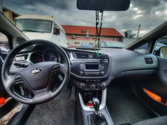 KIA Ceed 1.4 CVVT, r.v. 2017, 103 900 km – TOP STAV, STK do - 5