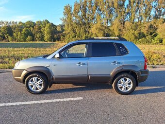 Hyundai Tucson 2.0 crdi 103kw 4x4 - 5