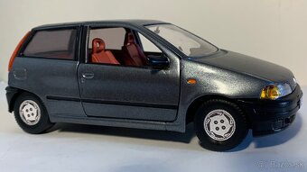Fiat Punto 1:24 BBurago - 5