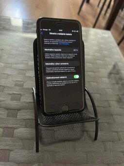 iPhone SE 2020 TOP STAV - 5