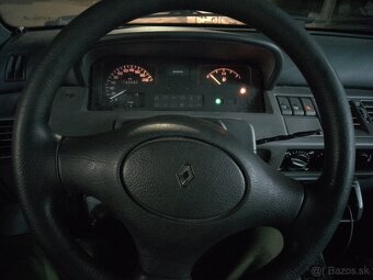 Renault Clio 1.2 - 5