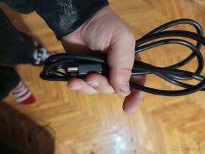Predám Nintendo Switch OLED - 5