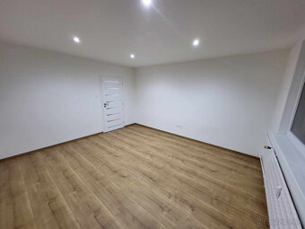 3 izbový byt s balkónom na L. Okánika po kompletnej prerábke - 5