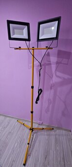 Led reflektory +stojan - 5