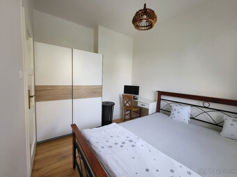Útulný 2-izbový apartmán s terasou a záhradkou - 5