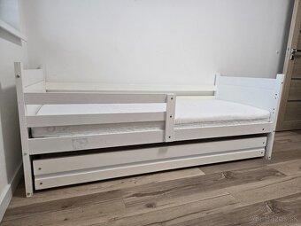 Biela detská posteľ s výsuvným lôžkom + matrac – 99 € - 5